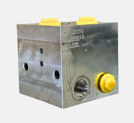 [400314] BLOCO HIDRÁULICO COLHEITADEIRA JOHN DEERE - REFERENCIA DO FABRICANTE: AXE47228 - COMPATÍVEL: S7 600/S7 700/S7 800 S7 850/S7900/S660 S670/S680/S685/S690 S760/S770/S780/S785/S790